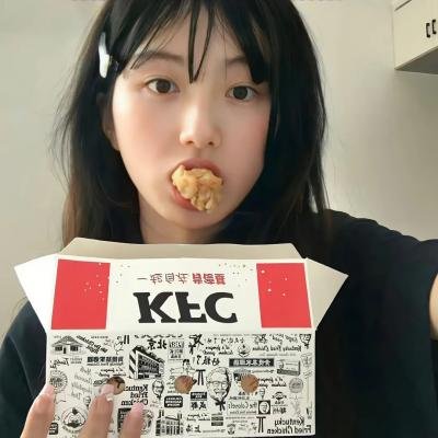 住在海边的猫头鹰